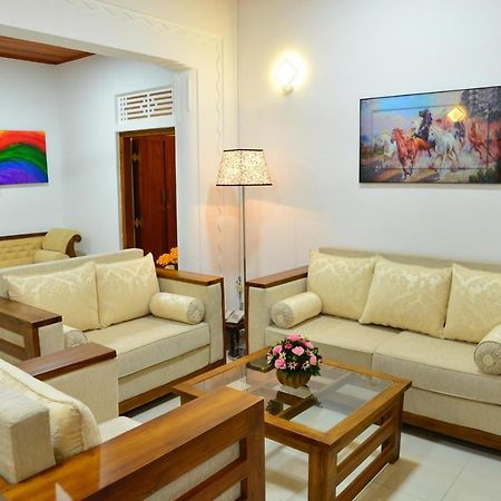 Sunshine Greens Bed & Breakfast Hikkaduwa Ngoại thất bức ảnh