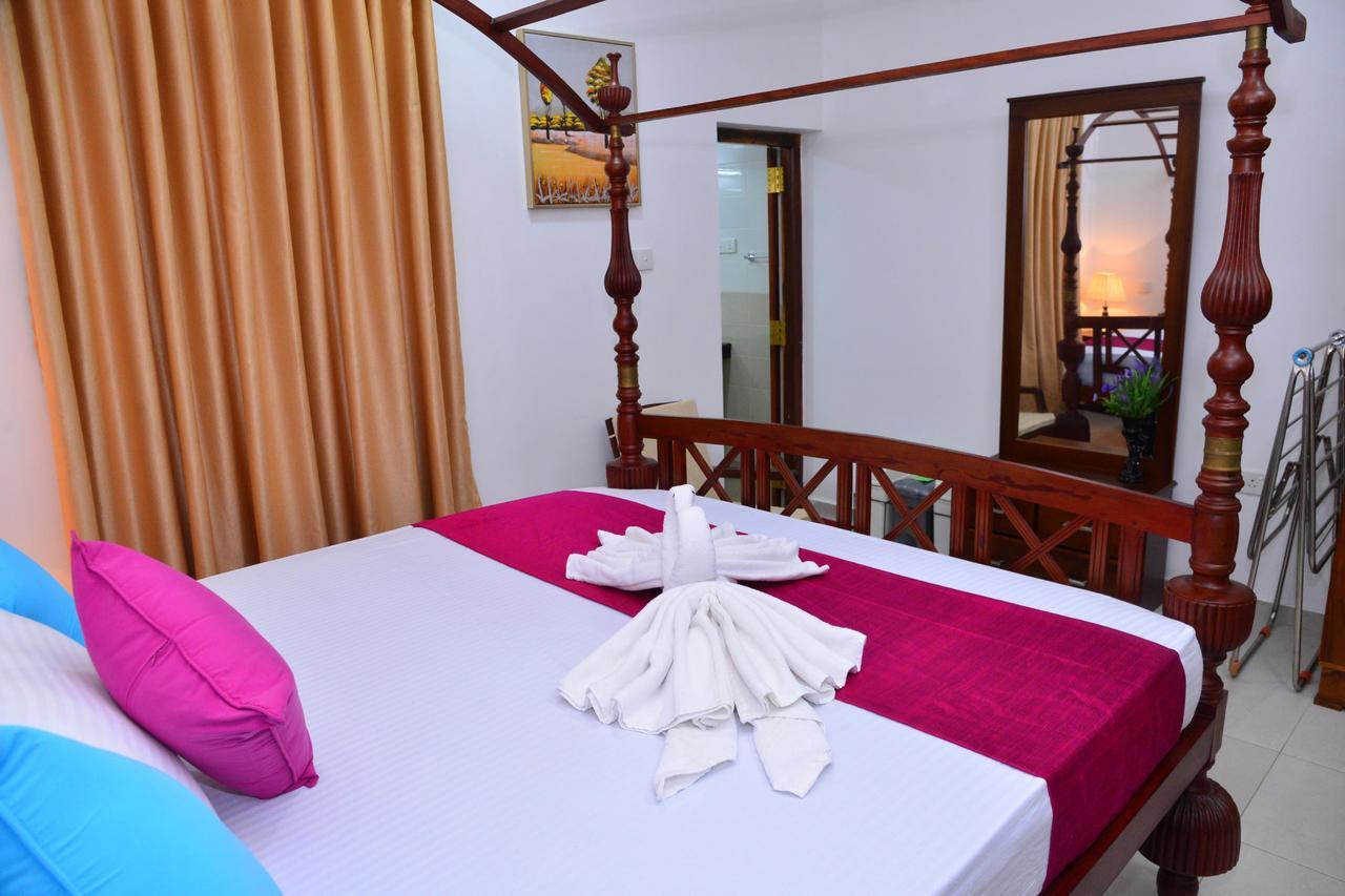 Sunshine Greens Bed & Breakfast Hikkaduwa Ngoại thất bức ảnh