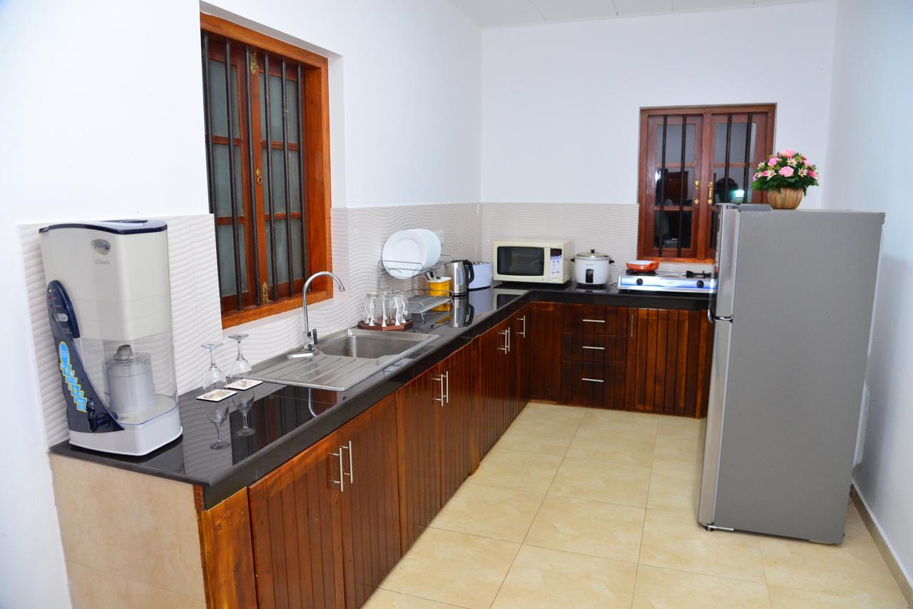 Sunshine Greens Bed & Breakfast Hikkaduwa Ngoại thất bức ảnh