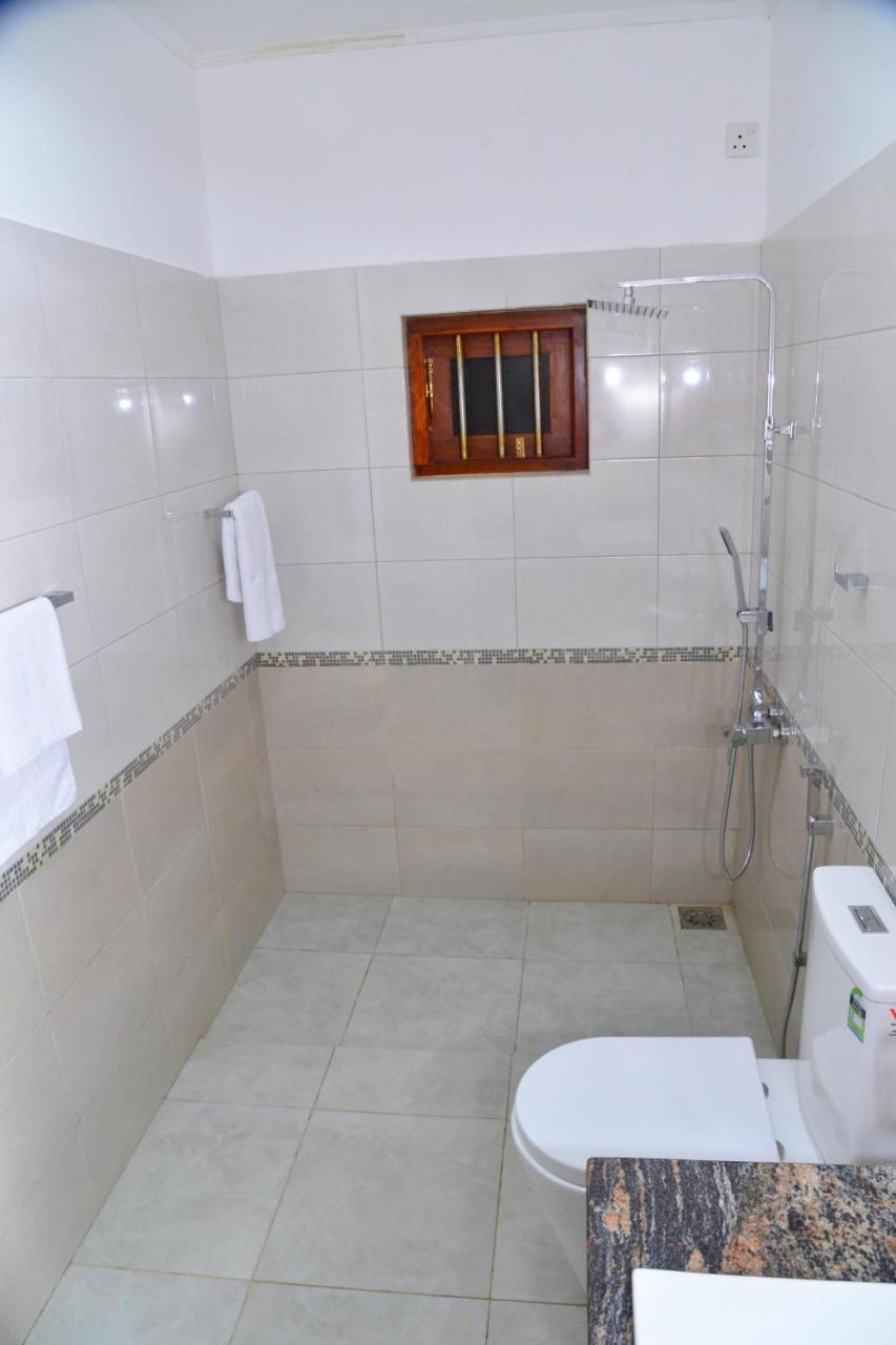 Sunshine Greens Bed & Breakfast Hikkaduwa Ngoại thất bức ảnh