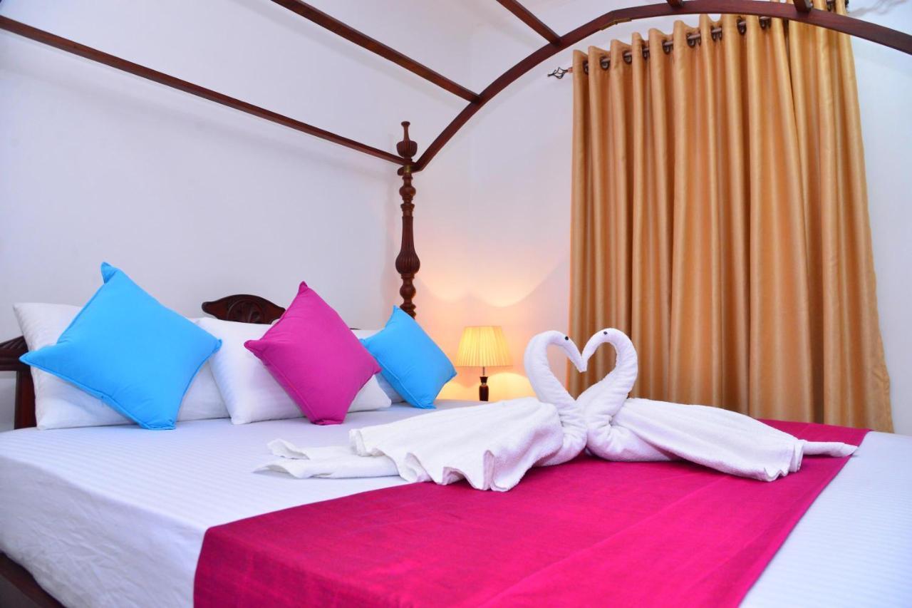 Sunshine Greens Bed & Breakfast Hikkaduwa Ngoại thất bức ảnh
